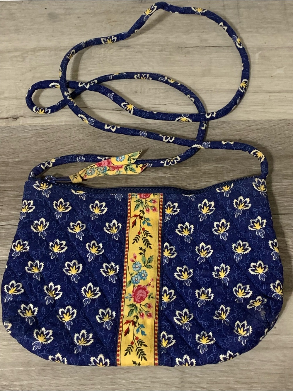 💎 Vera Bradley Maison Blue Petite Quilted Crossbody Bag Floral